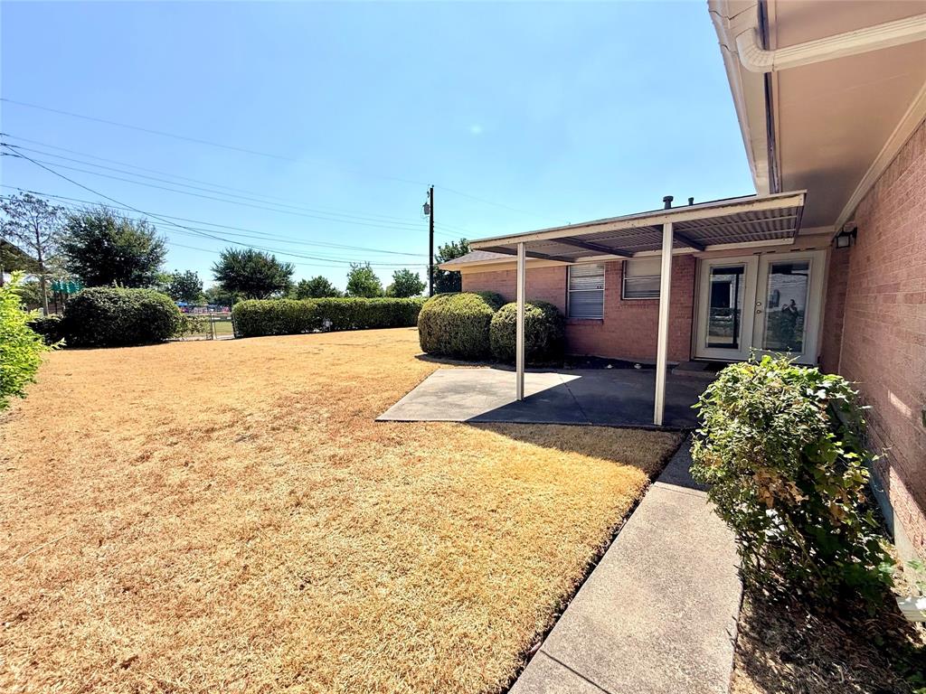 1310 Hampshire Lane Property Photo 14