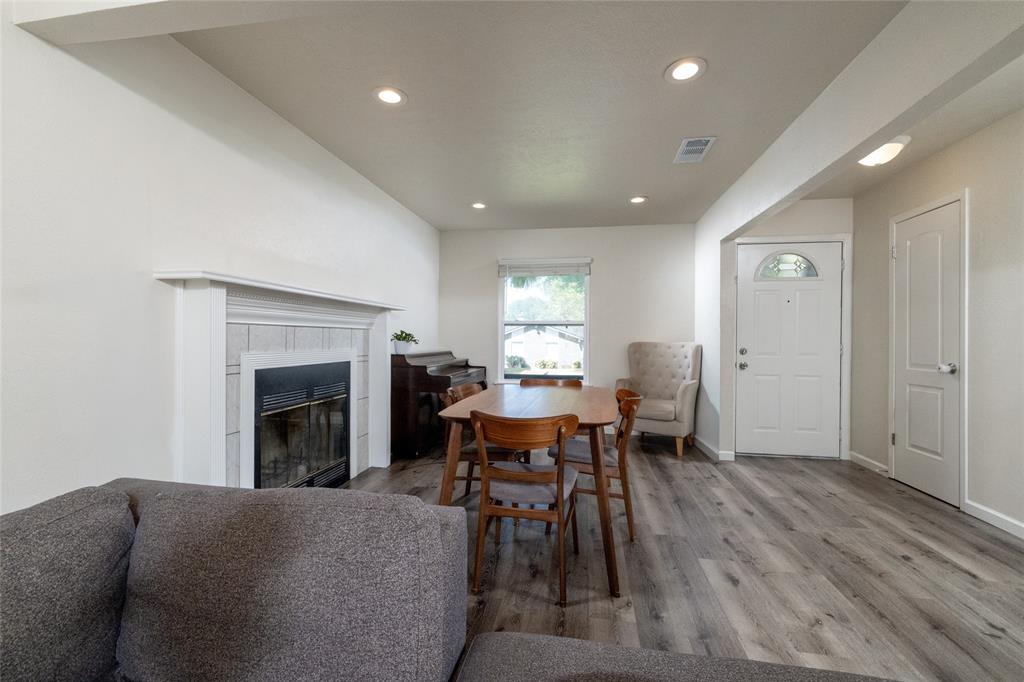 713 Shelmar Drive Property Photo 8
