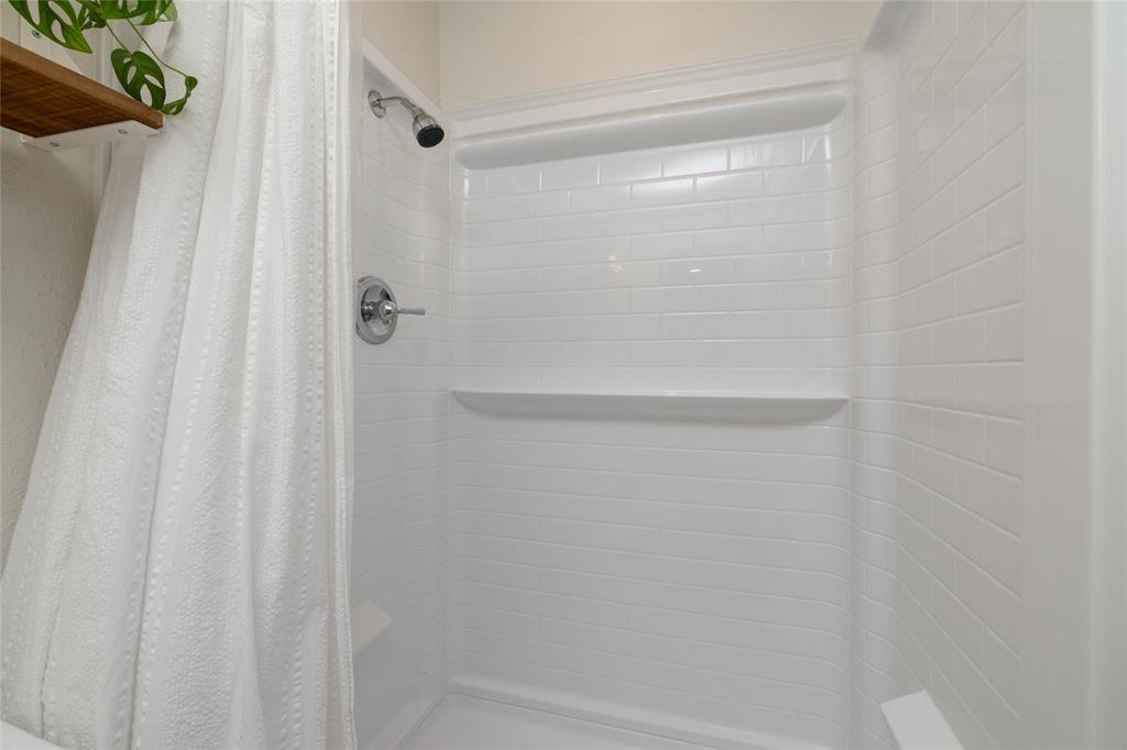 713 Shelmar Drive Property Photo 22
