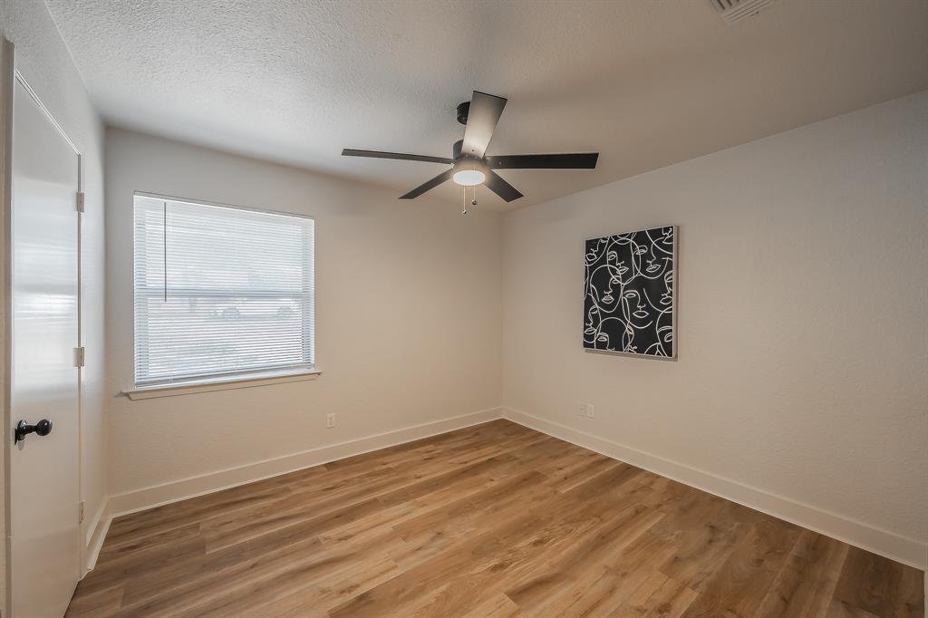 7117 Payte Lane Property Photo 18