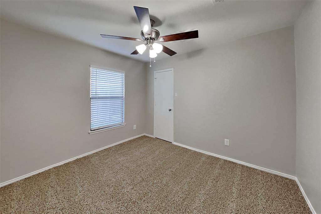 4112 Nandina Court Property Photo 15