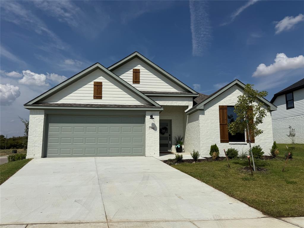 201 Reliance Road Property Photo 1