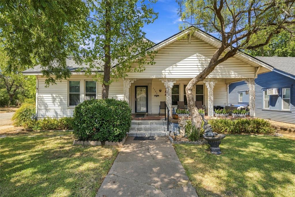 2725 Morrow Avenue Property Photo 1