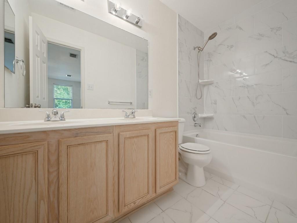 605 Rocky Springs Drive Property Photo 14