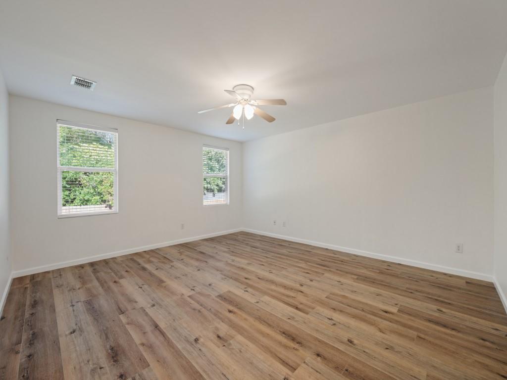 605 Rocky Springs Drive Property Photo 18