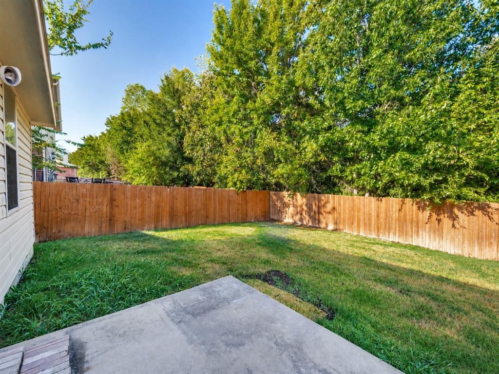 605 Rocky Springs Drive Property Photo 23