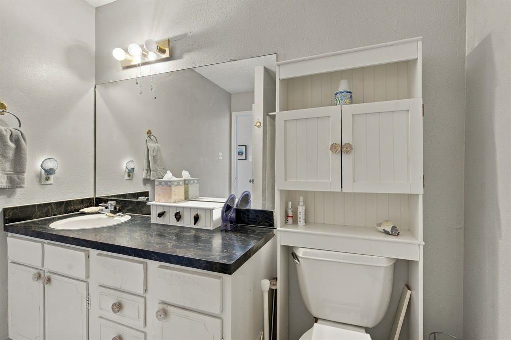 100 Harbor Drive 104 Property Photo 21