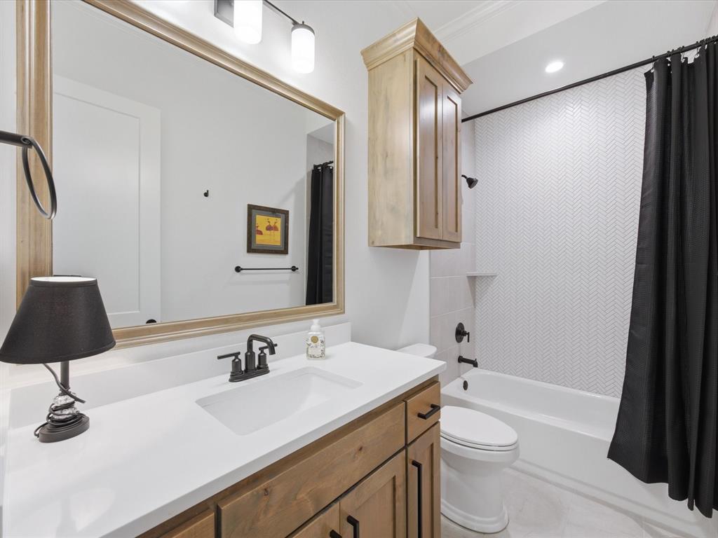 317 Kenyon Court Property Photo 27