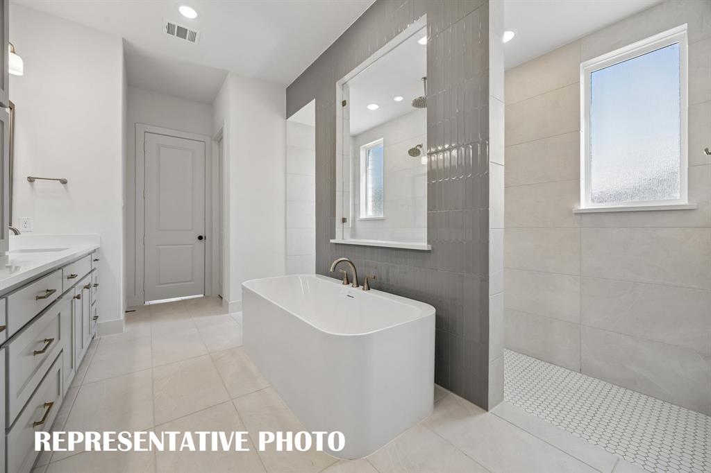 3520 Whimbrel Court Property Photo 13