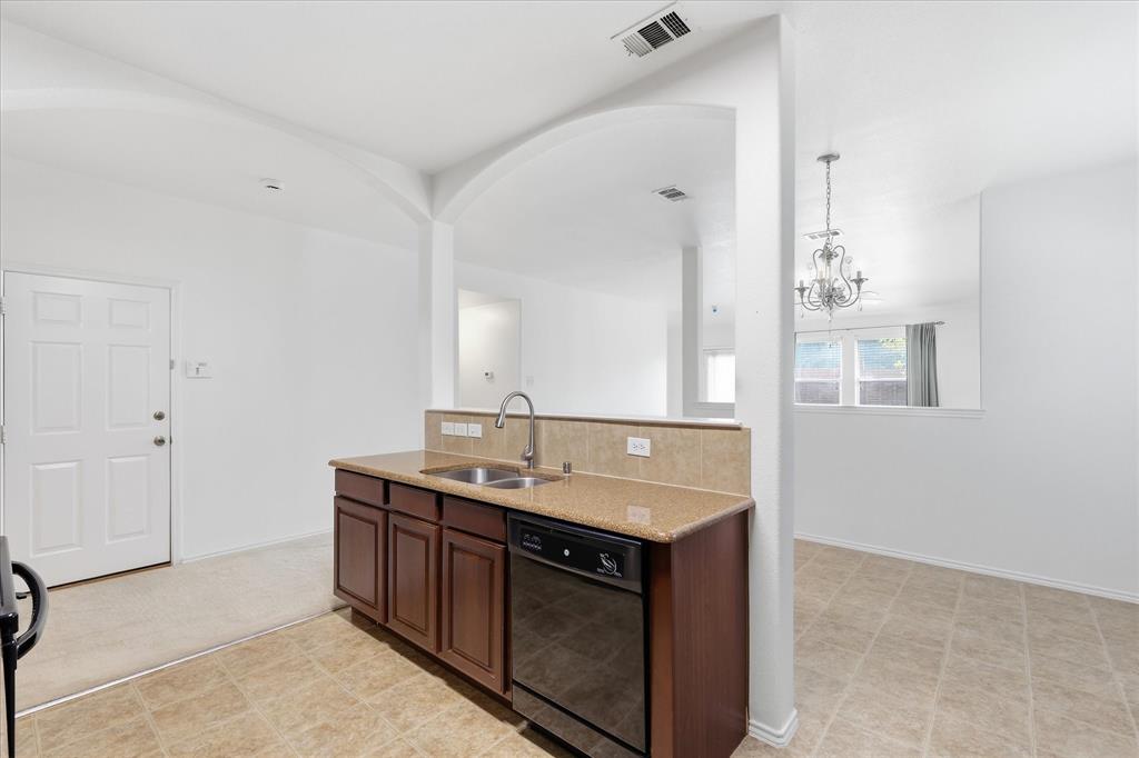 4709 Redbud Drive Property Photo 19