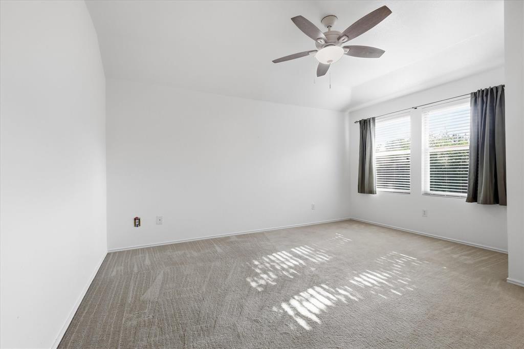 4709 Redbud Drive Property Photo 23