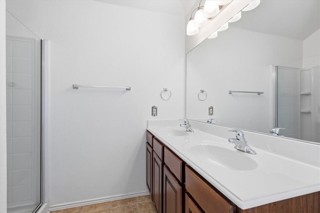 4709 Redbud Drive Property Photo 26