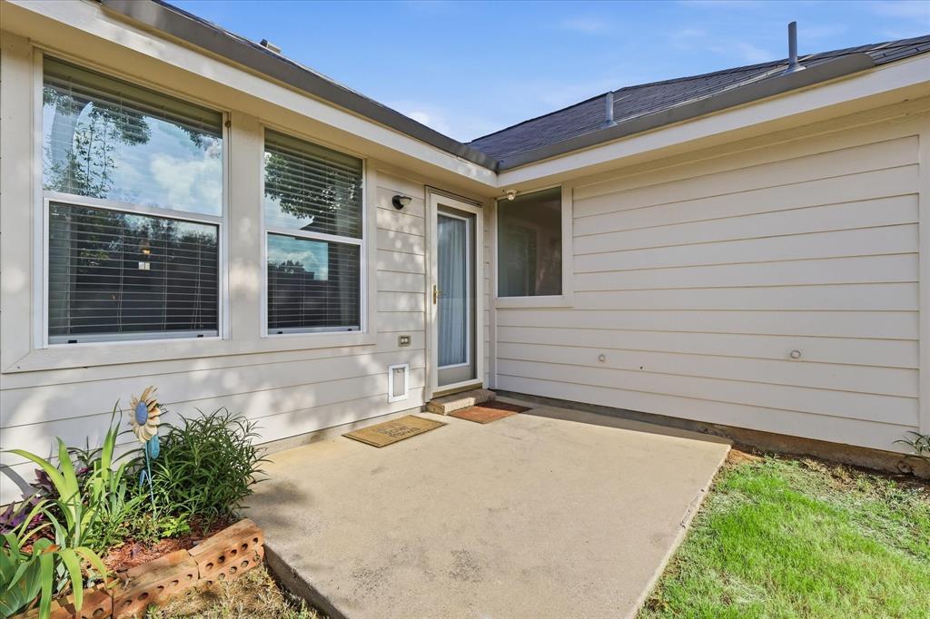 4709 Redbud Drive Property Photo 35
