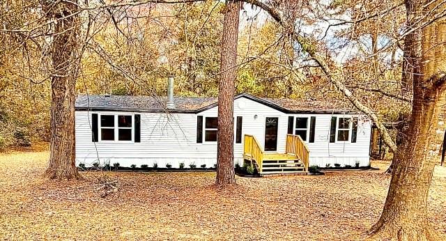 409 Cross Creek Road Property Photo 1