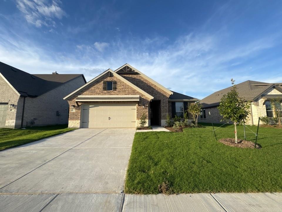 741 Stardust Drive Property Photo 1