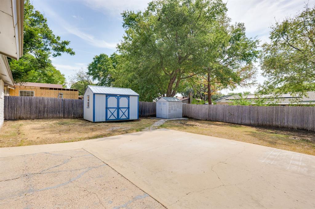 3201 Winderemere Drive Property Photo 15