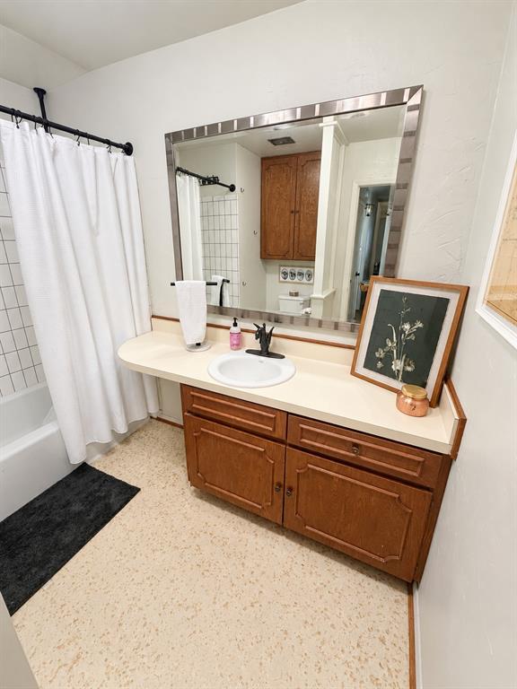 2701 Briarcliff Drive Property Photo 10
