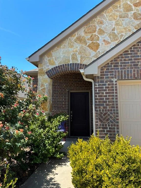 2729 Pease Drive Property Photo 1