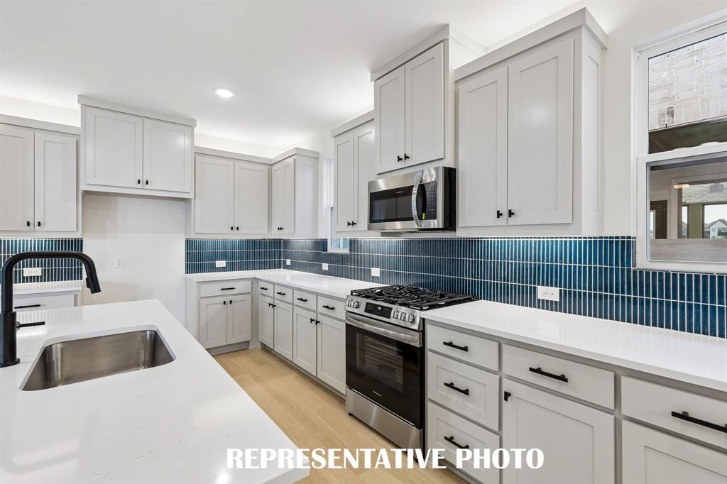 4801 Reveille Drive Property Photo 8