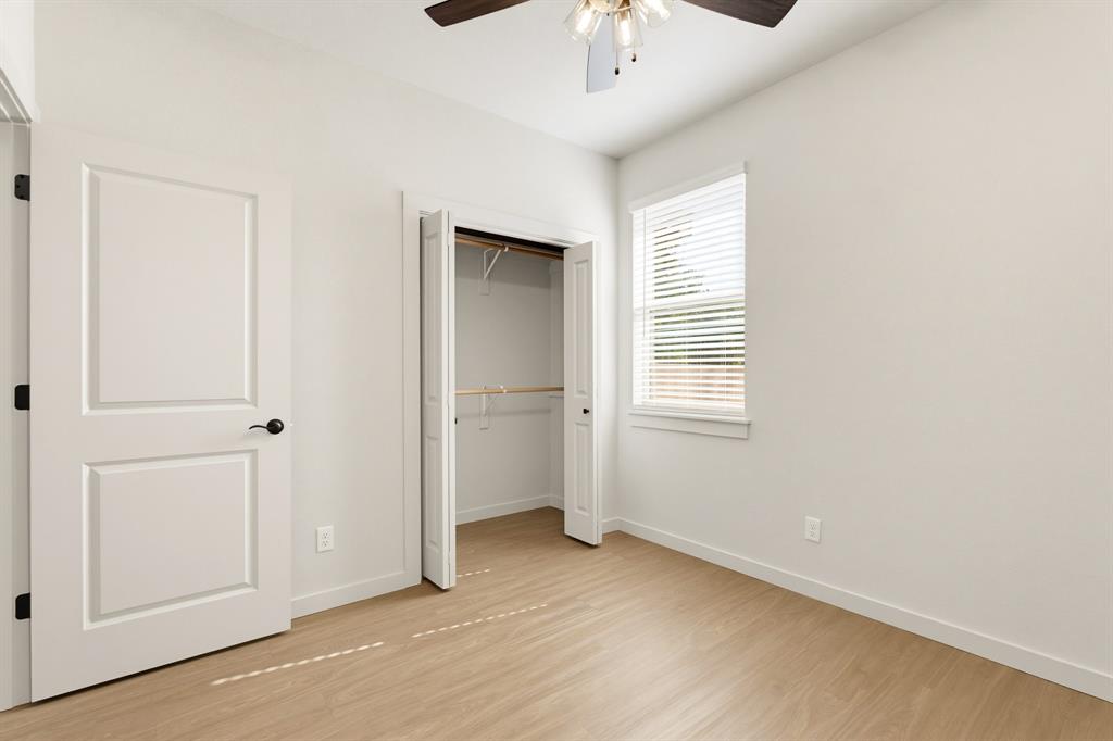 2325 Meadowbrook Drive Property Photo 19
