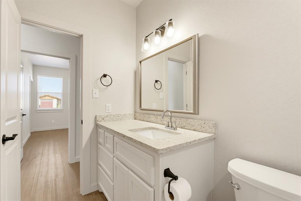 2325 Meadowbrook Drive Property Photo 22