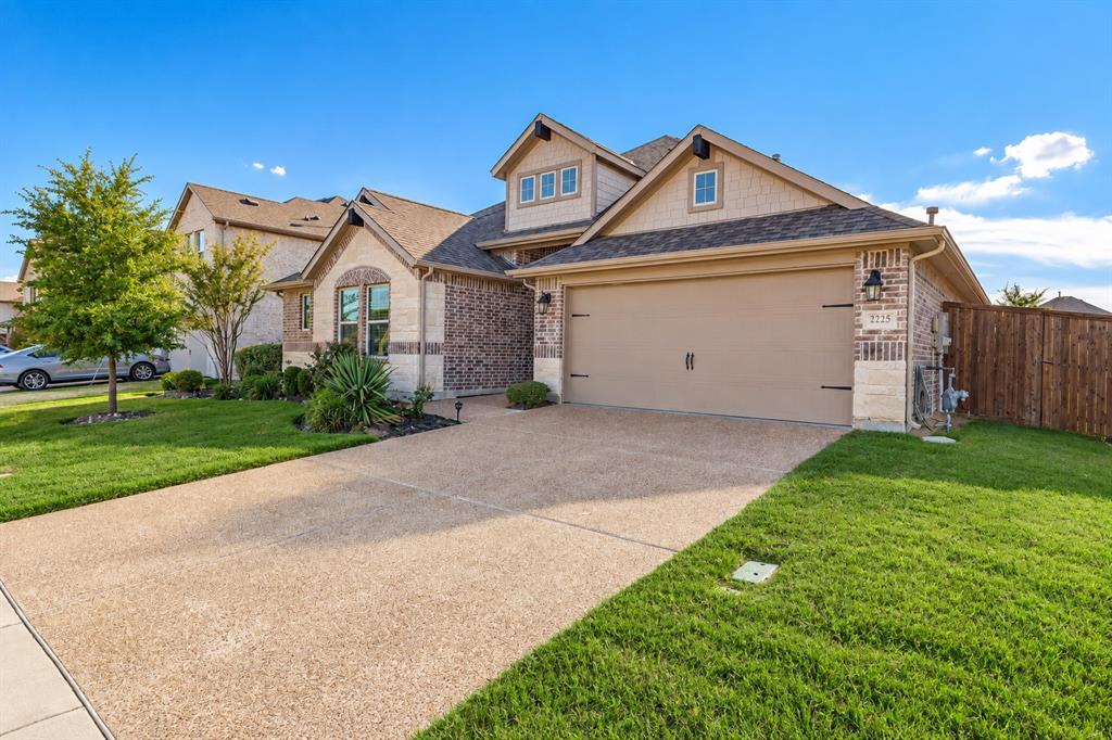 2225 Poppy Valley Lane Property Photo 1