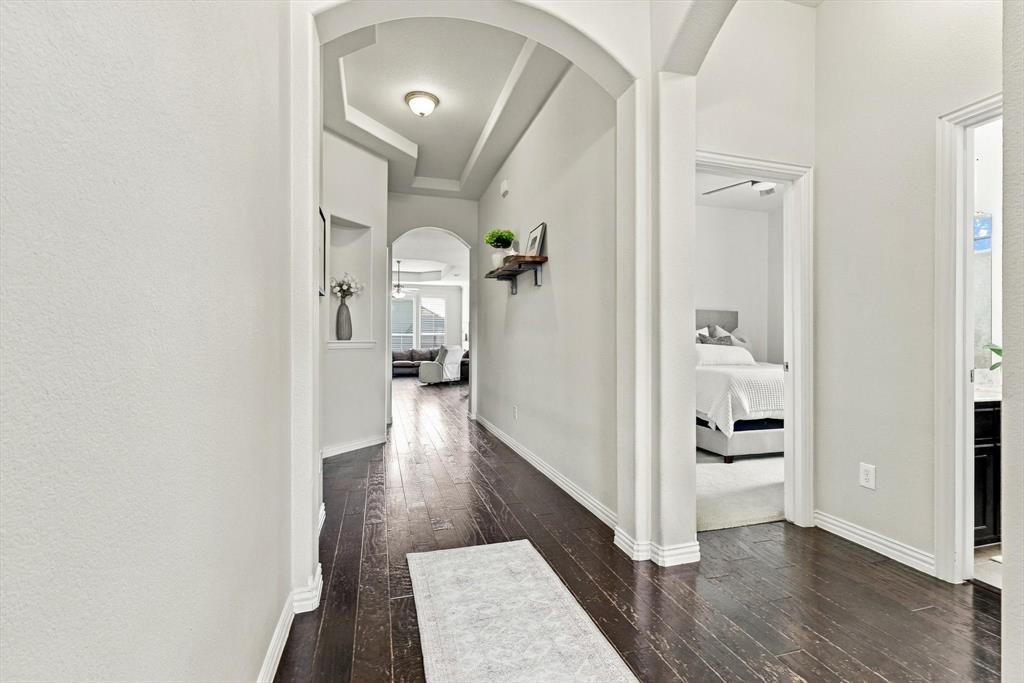 2027 San Marino Lane Property Photo 8