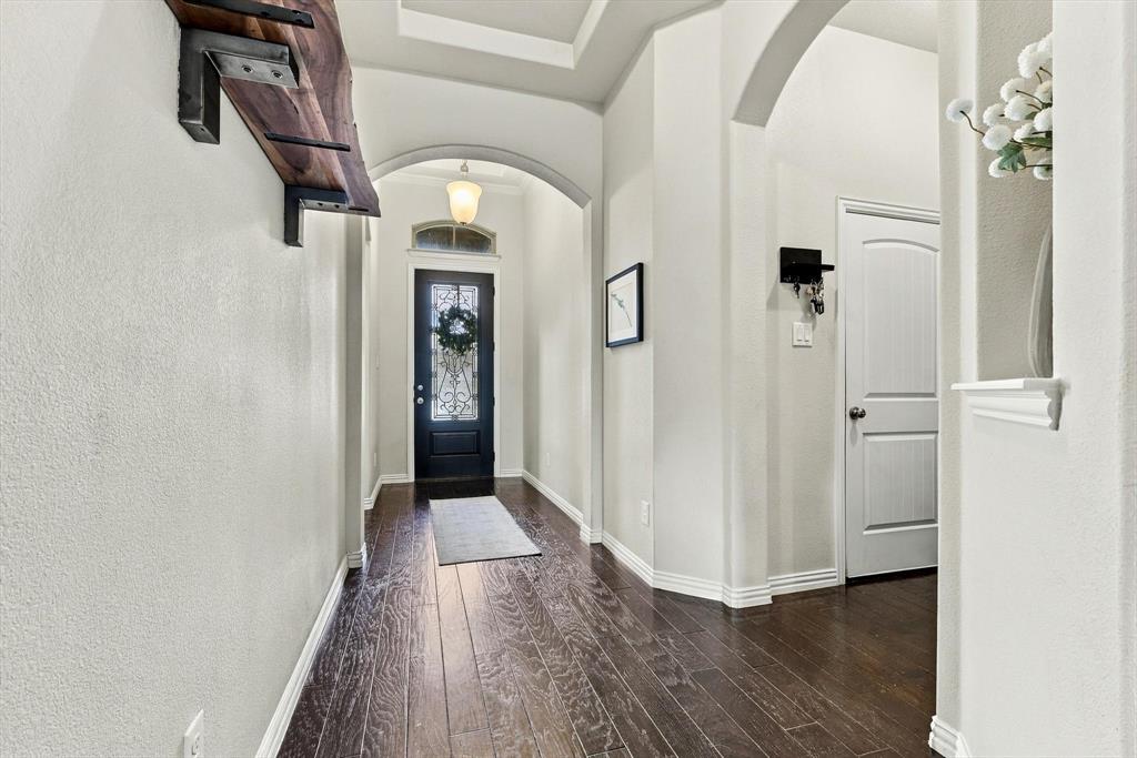 2027 San Marino Lane Property Photo 12