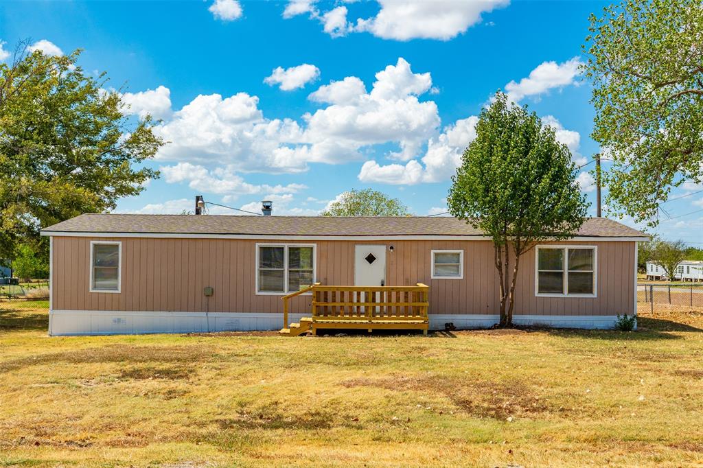 7205 Walden Drive Property Photo 1