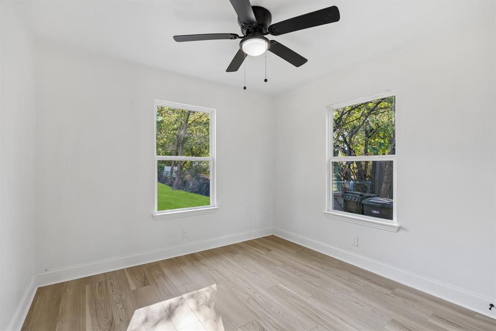 820 Grande Drive Property Photo 15