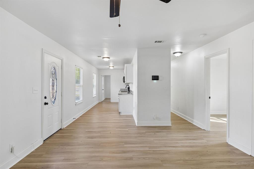 820 Grande Drive Property Photo 21