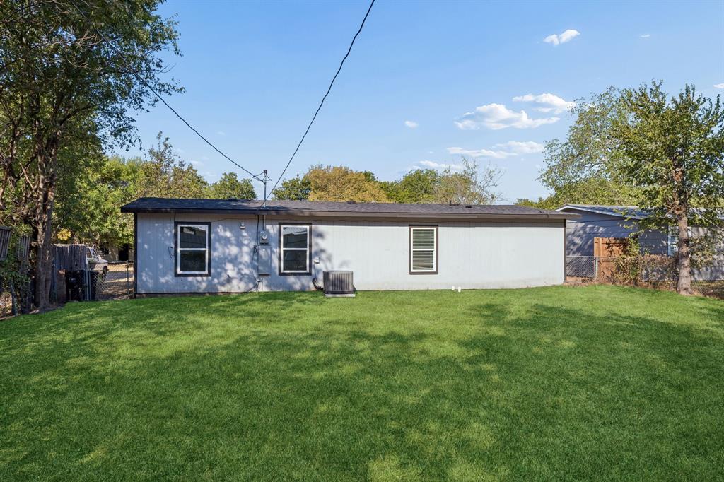820 Grande Drive Property Photo 23