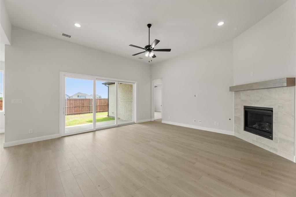 2125 Wickersham Road Property Photo 7
