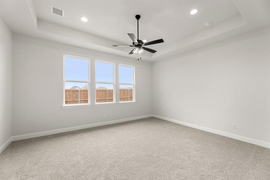 2125 Wickersham Road Property Photo 10