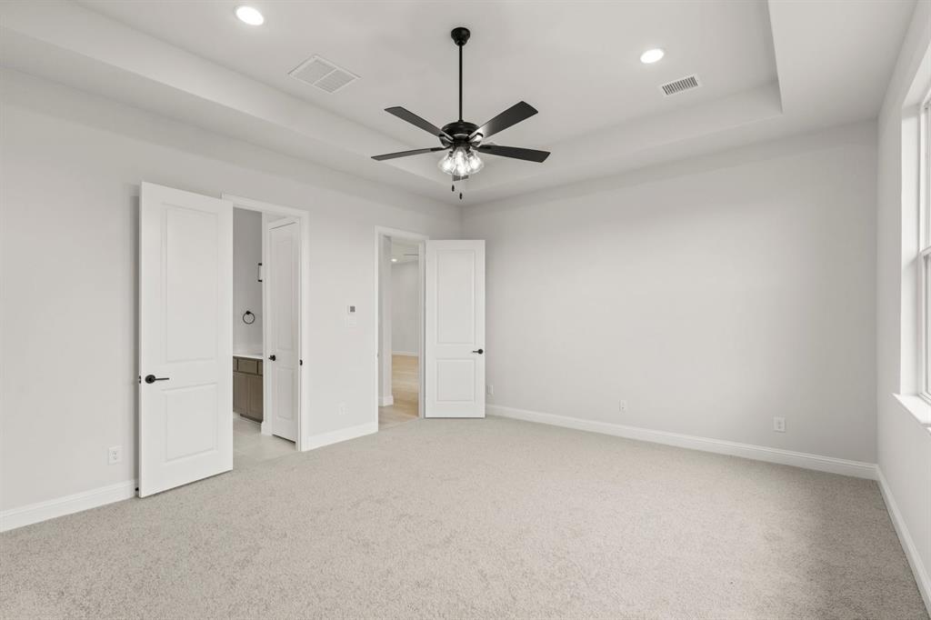 2125 Wickersham Road Property Photo 15