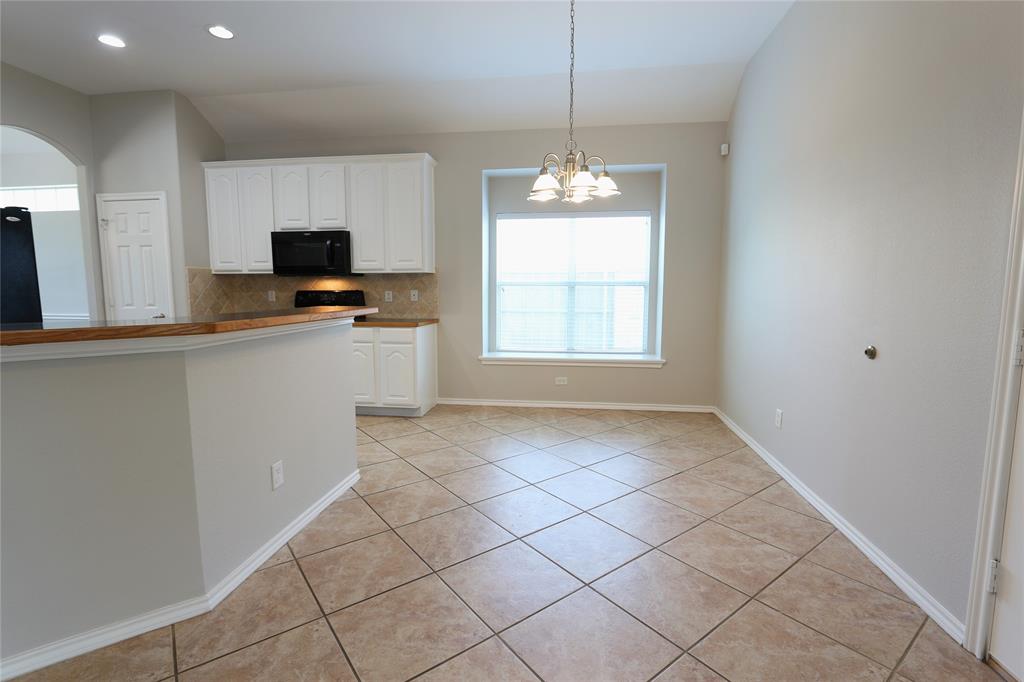 1534 Steamboat Trail Property Photo 8