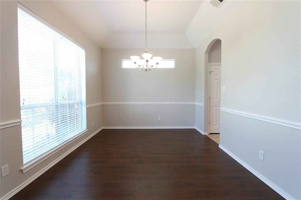 1534 Steamboat Trail Property Photo 9