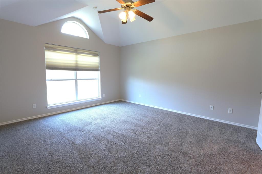 1534 Steamboat Trail Property Photo 10