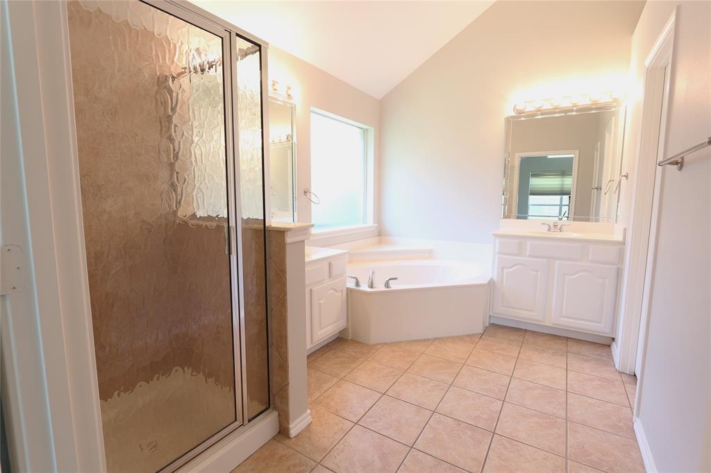 1534 Steamboat Trail Property Photo 11