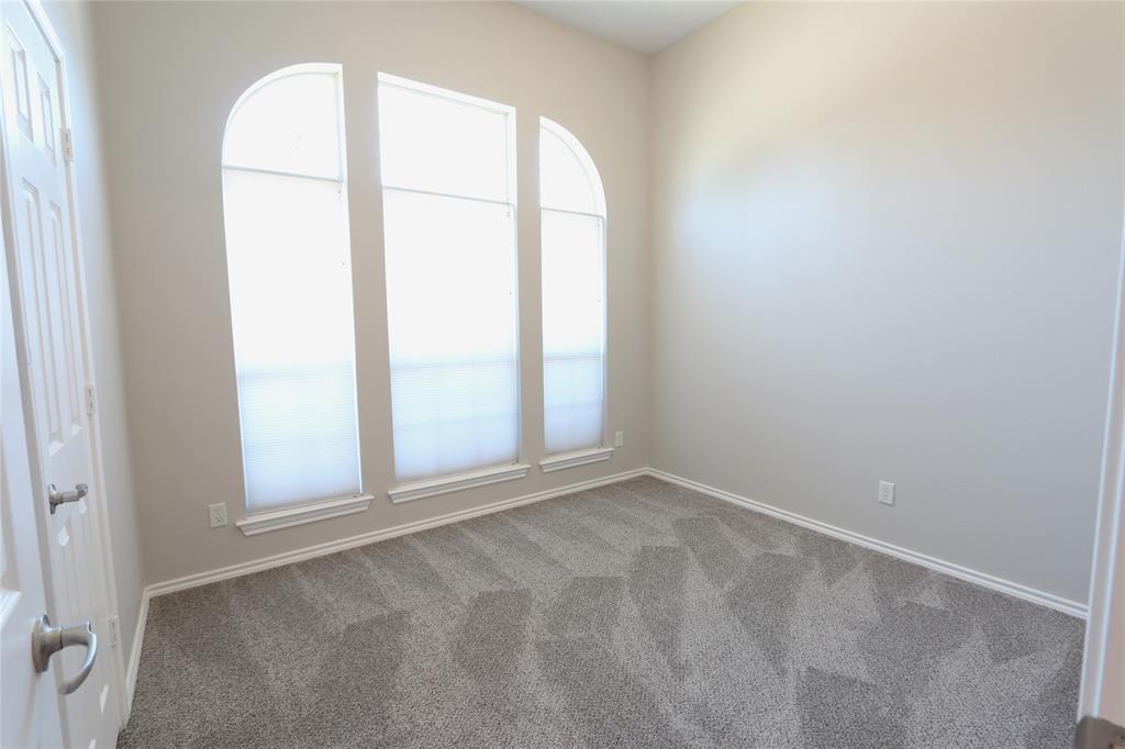 1534 Steamboat Trail Property Photo 13