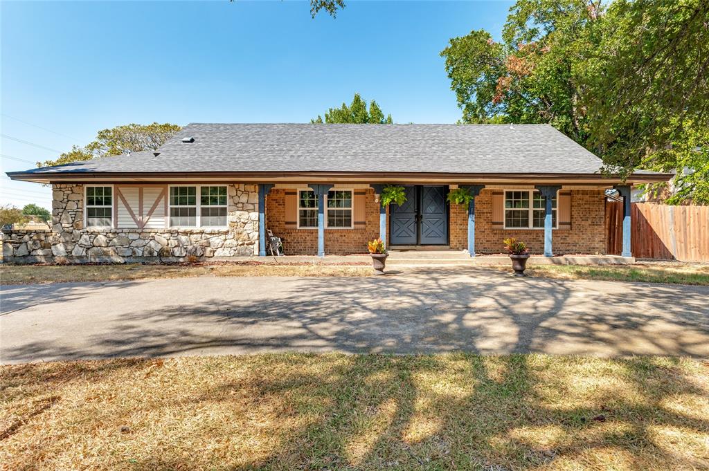1301 Hillsdale Drive Property Photo 1