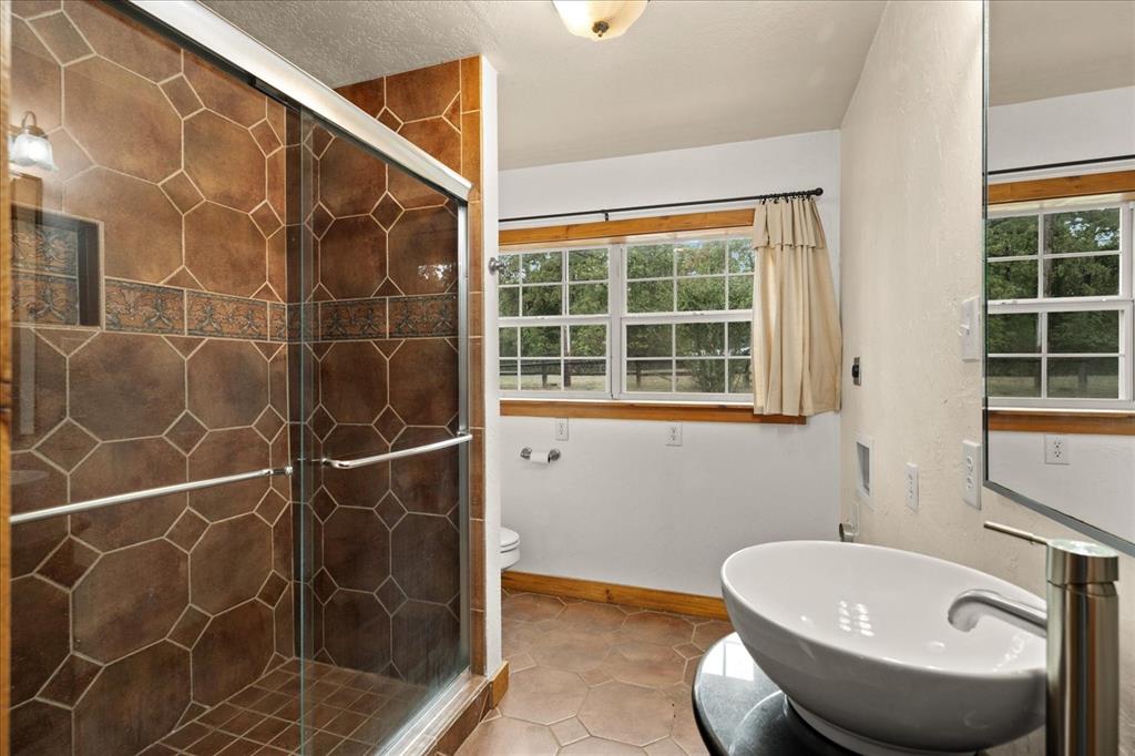 5650 Point Lavista Property Photo 14