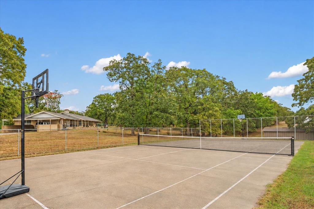 5650 Point Lavista Property Photo 32
