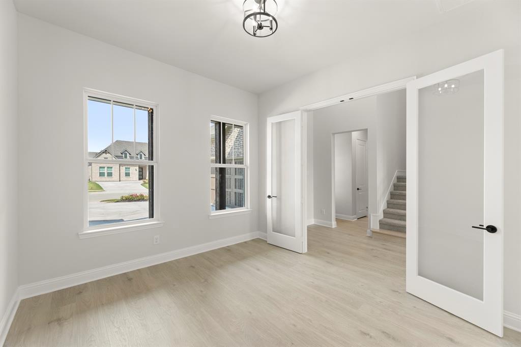 2129 Wickersham Road Property Photo 8