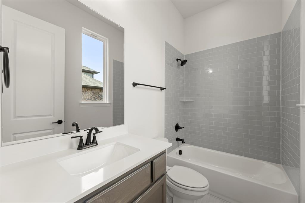 2129 Wickersham Road Property Photo 17