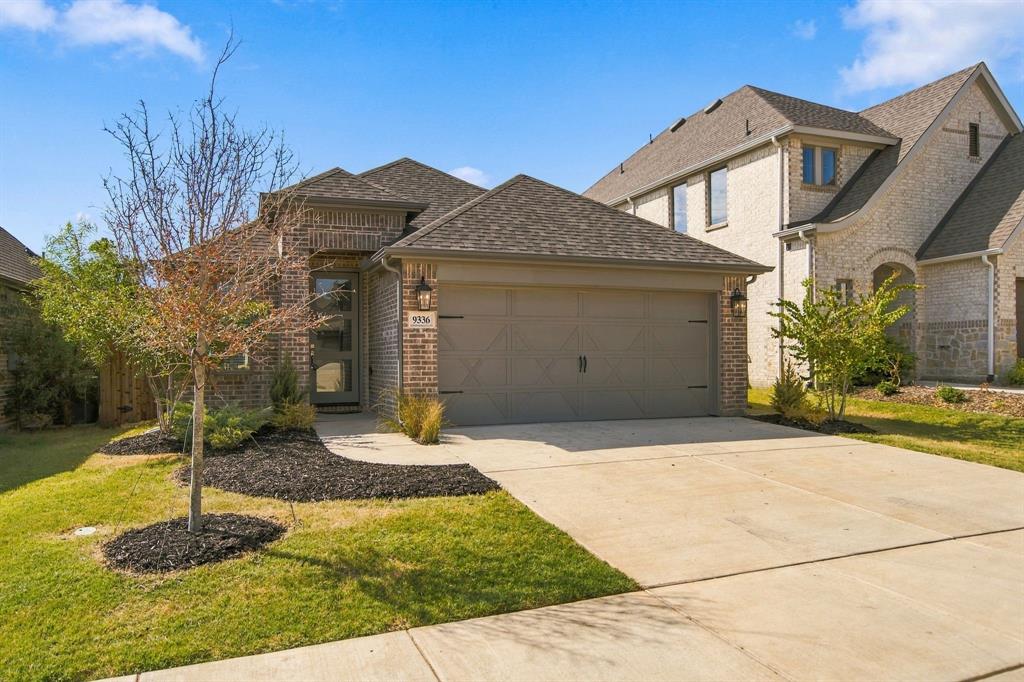 9336 Buckeye Bend Property Photo 1