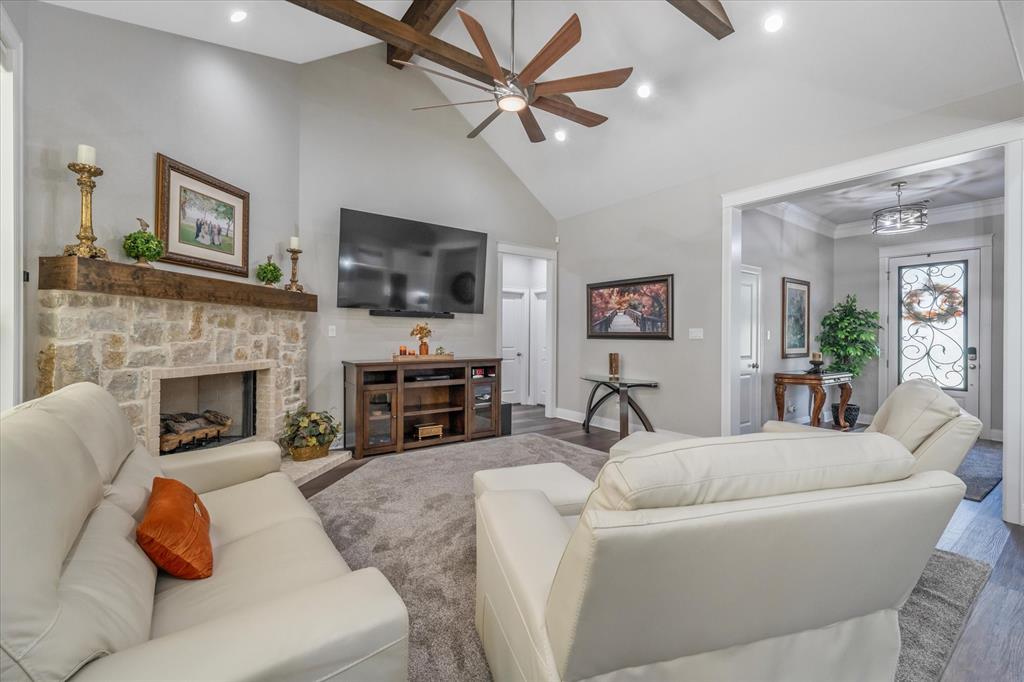 14486 Meadow Glen Property Photo 7