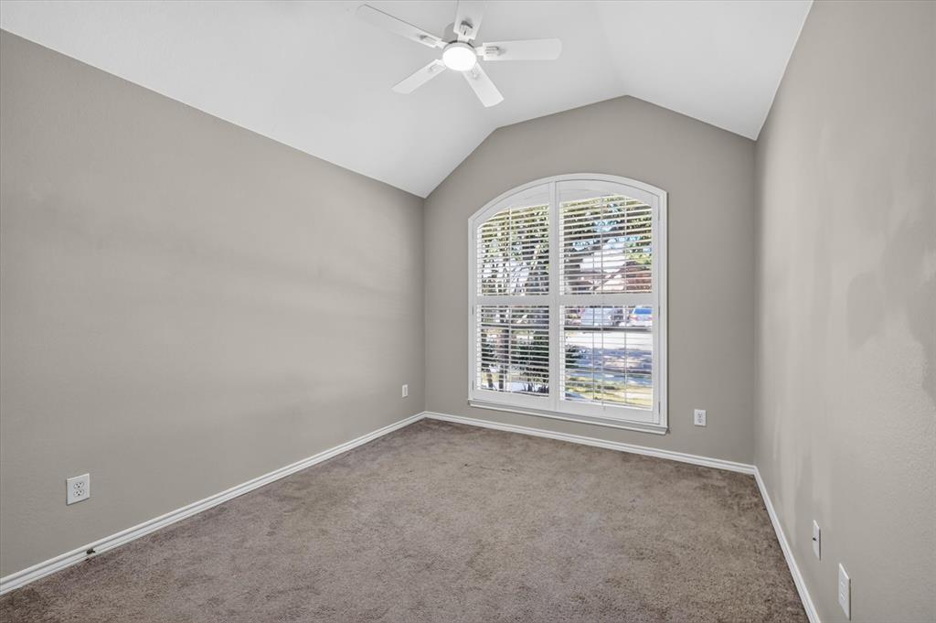 2503 Windgate Lane Property Photo 12
