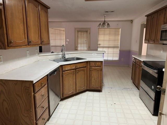 503 Pin Oak Drive Property Photo 3