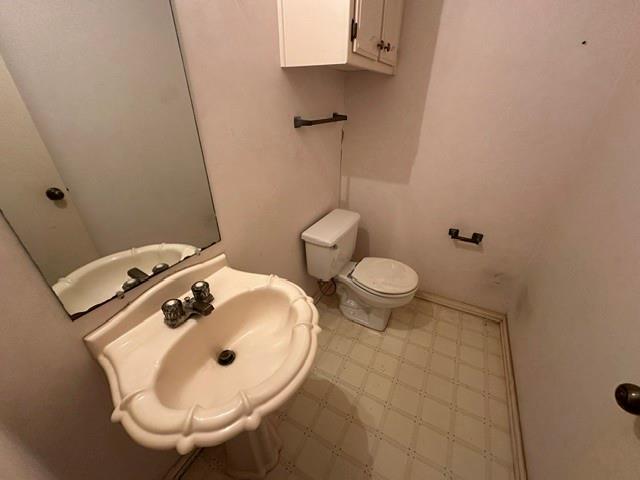 503 Pin Oak Drive Property Photo 14
